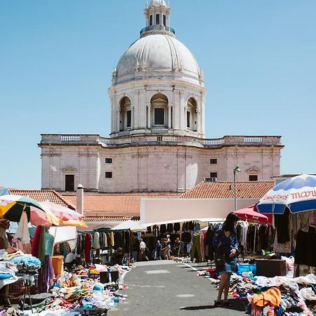 TRAVEL LIKE A LOCAL, ALFAMA! Deolinda Cosy Home&Amazing View Lisbona Esterno foto