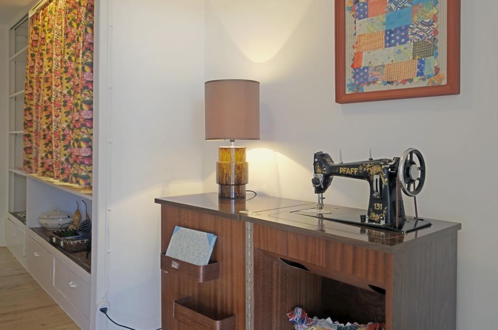 TRAVEL LIKE A LOCAL, ALFAMA! Deolinda Cosy Home&Amazing View Lisbona Camera foto